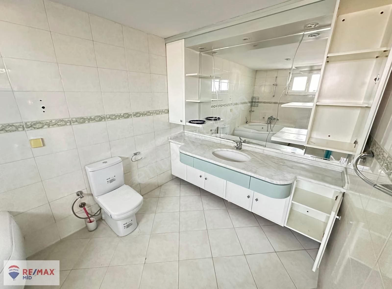 Remax Mid'den Tolun Apartmanı'nda 3+1 Kiralık Daire - Görsel 20