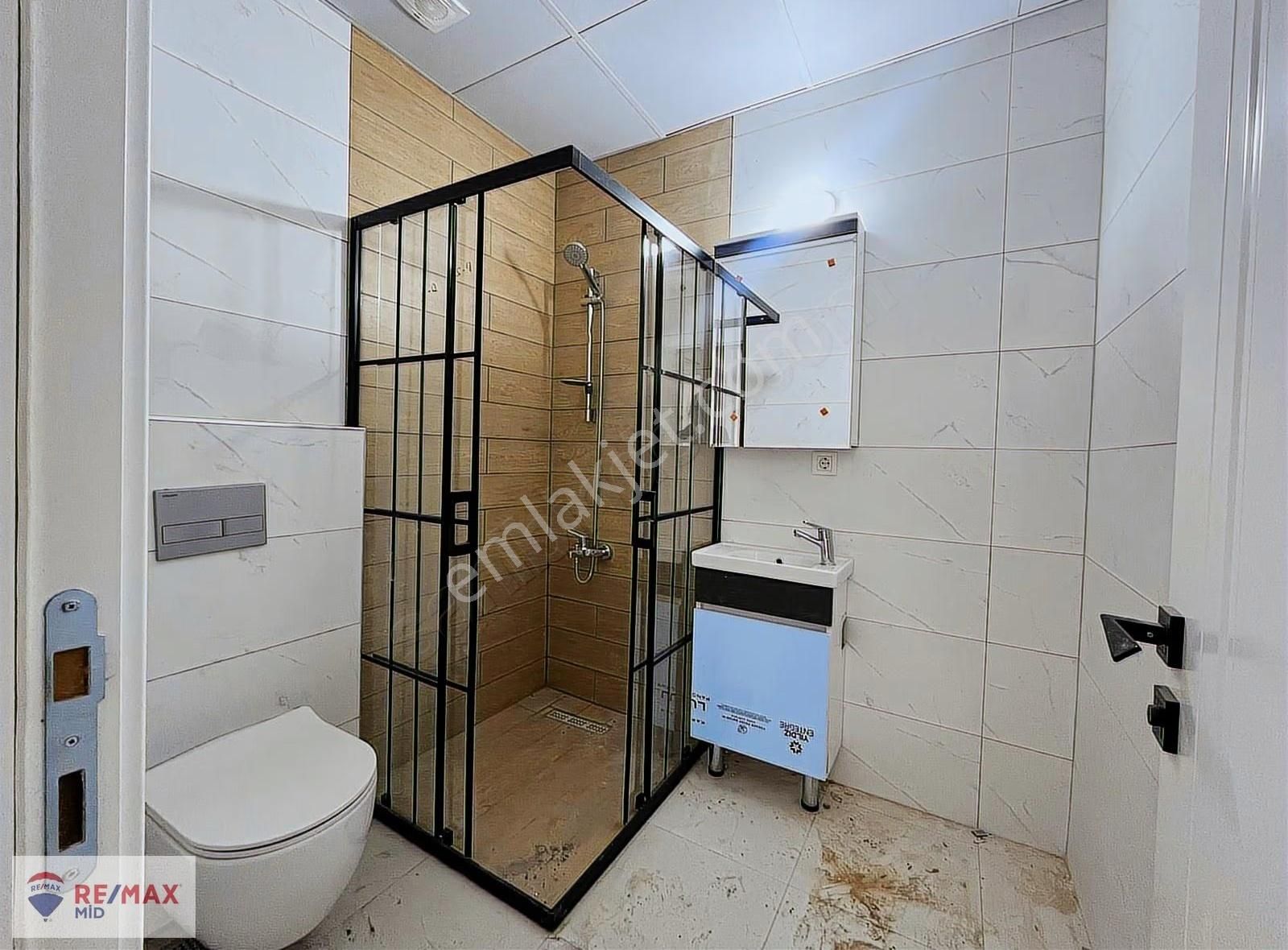 Remax Mıd 'den 1+1 Sıfır Eşyalı Kıralık Daıre - Görsel 11