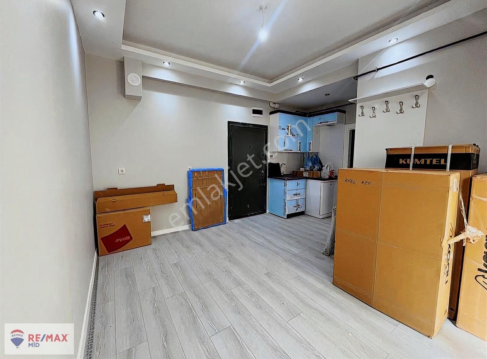 Remax Mıd 'den 1+1 Sıfır Eşyalı Kıralık Daıre