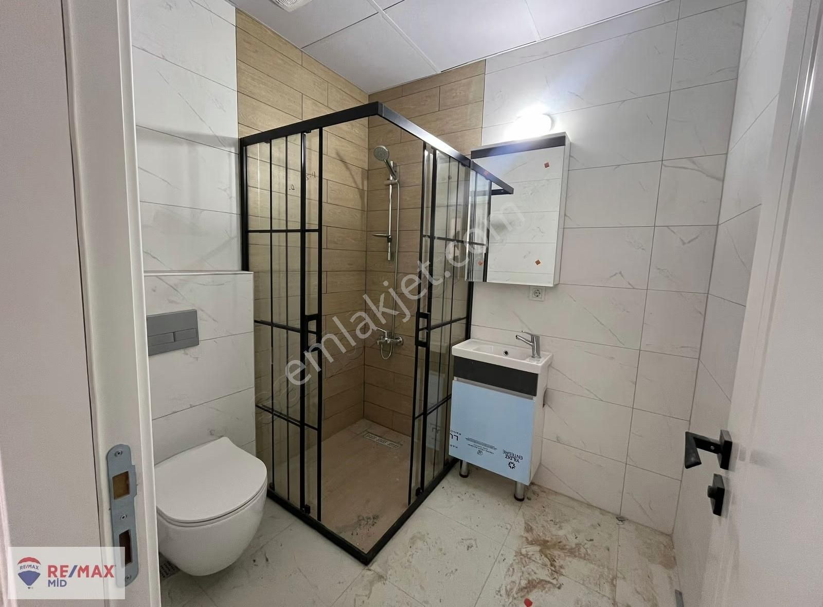 Remax Mıd 'den 1+1 Sıfır Eşyalı Kıralık Daıre - Görsel 9