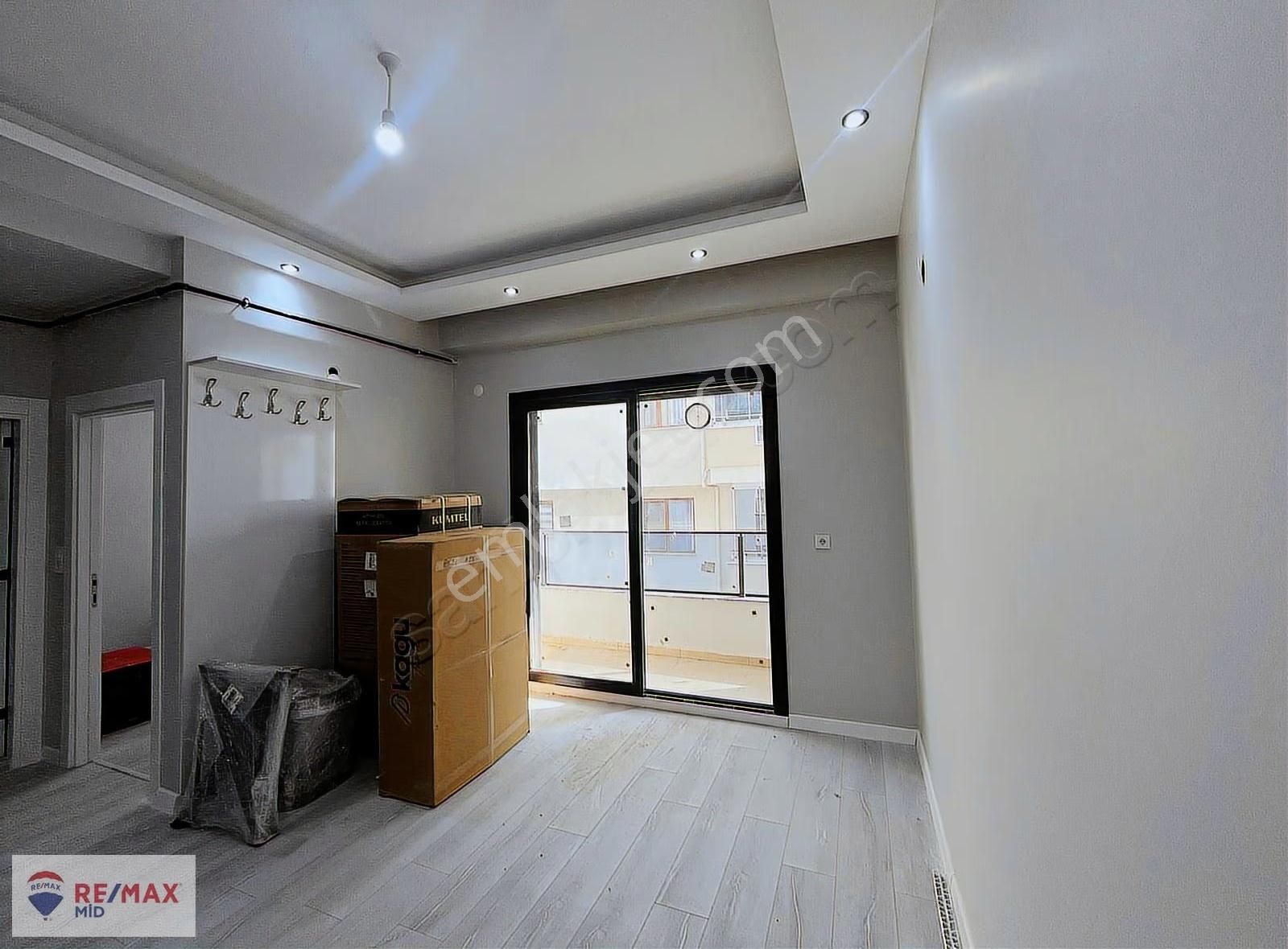 Remax Mıd 'den 1+1 Sıfır Eşyalı Kıralık Daıre - Görsel 3
