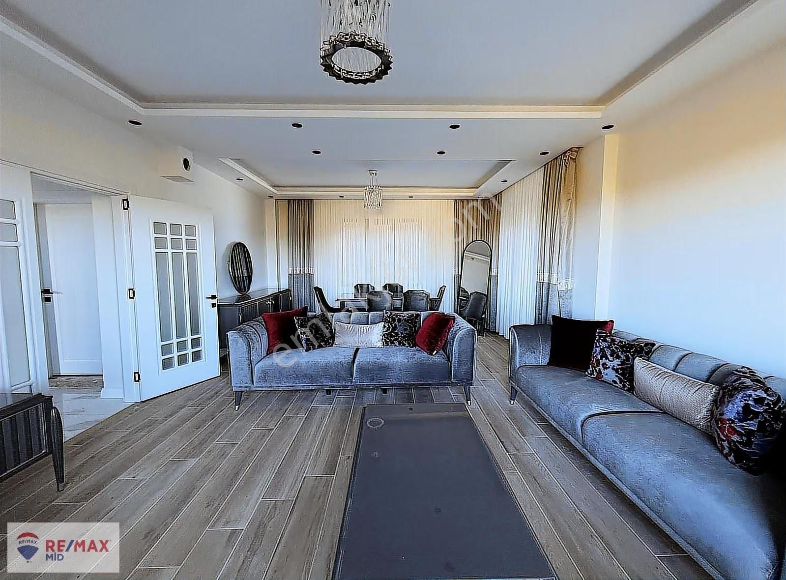 Remax Mıd'den Satılık 6+1 Villa Gökçeyazı/yeni Mah'de - Görsel 2