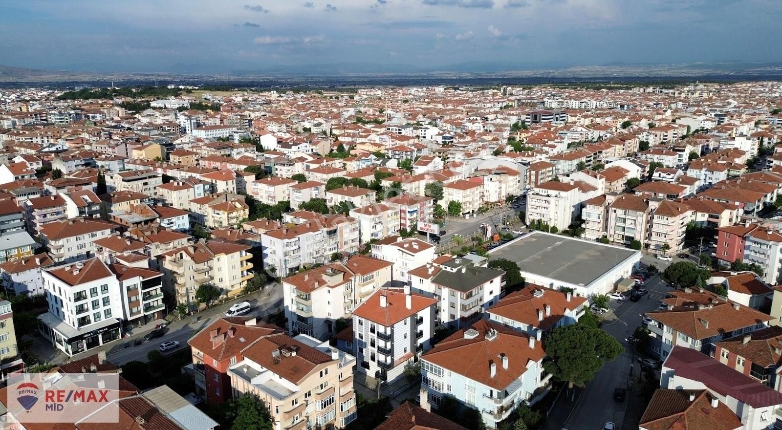 Plevne Mahallesinde Migros Yanı Satılık 1+1 Daire - Görsel 6