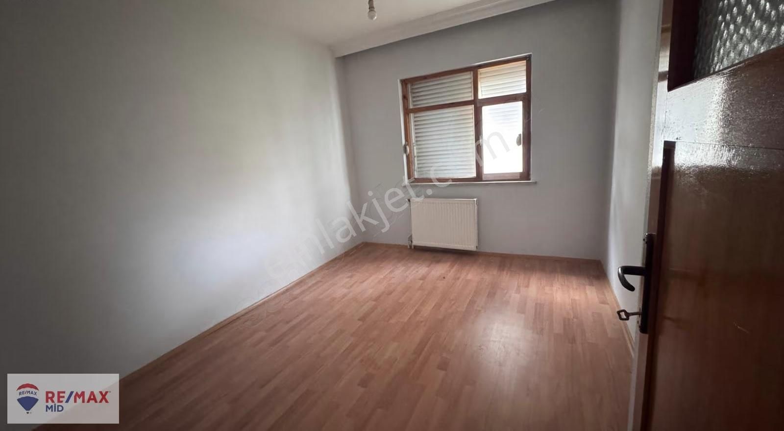 Remax Mid'den Beyoğlu Caddesi Üzerinde Satılık 2+1 Daire - Görsel 11