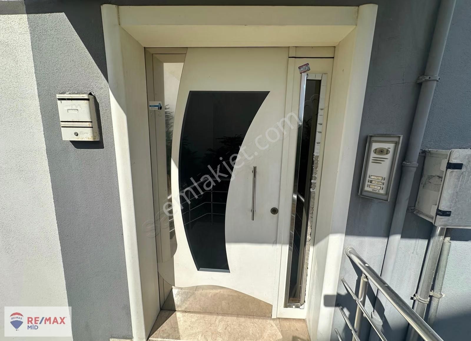 Remax Mid'den Plevne'de Modern 2+1 Kiralık Daire - Görsel 12