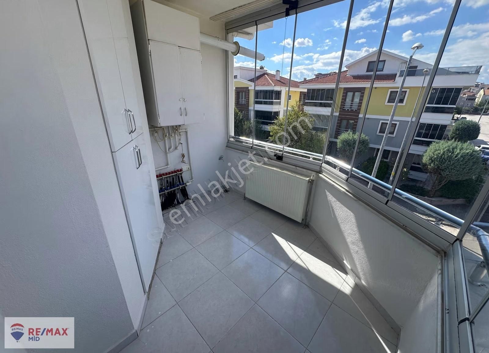 Remax Mid'den Plevne'de Modern 2+1 Kiralık Daire - Görsel 3