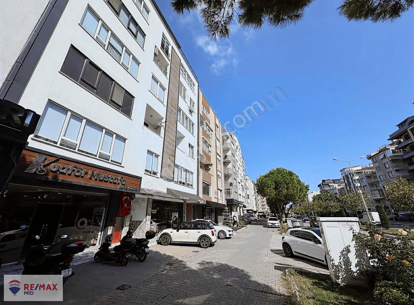 Remax Mid Balıksir Karesi Atatürk Mh. Geniş Kiralık Daire - Görsel 3