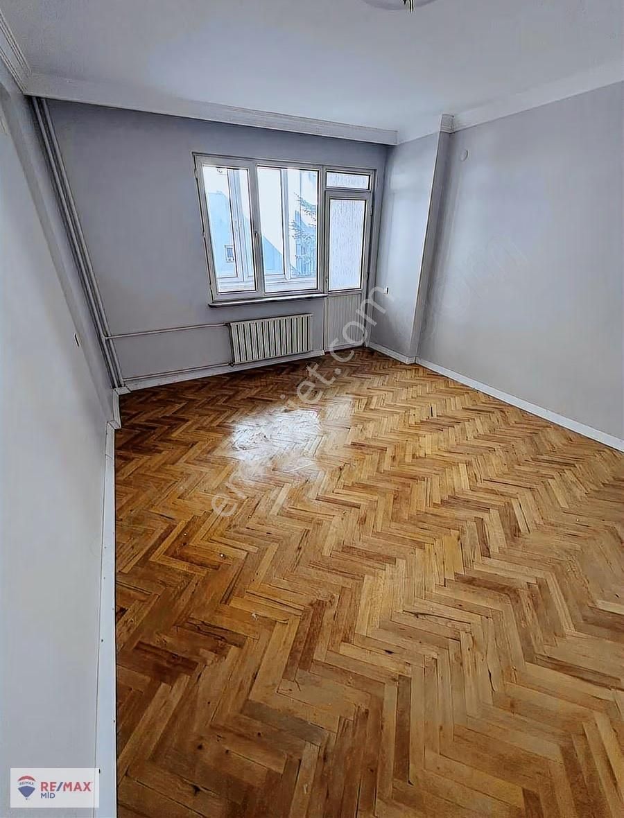 Remax Mid Balıksir Karesi Atatürk Mh. Geniş Kiralık Daire - Görsel 33