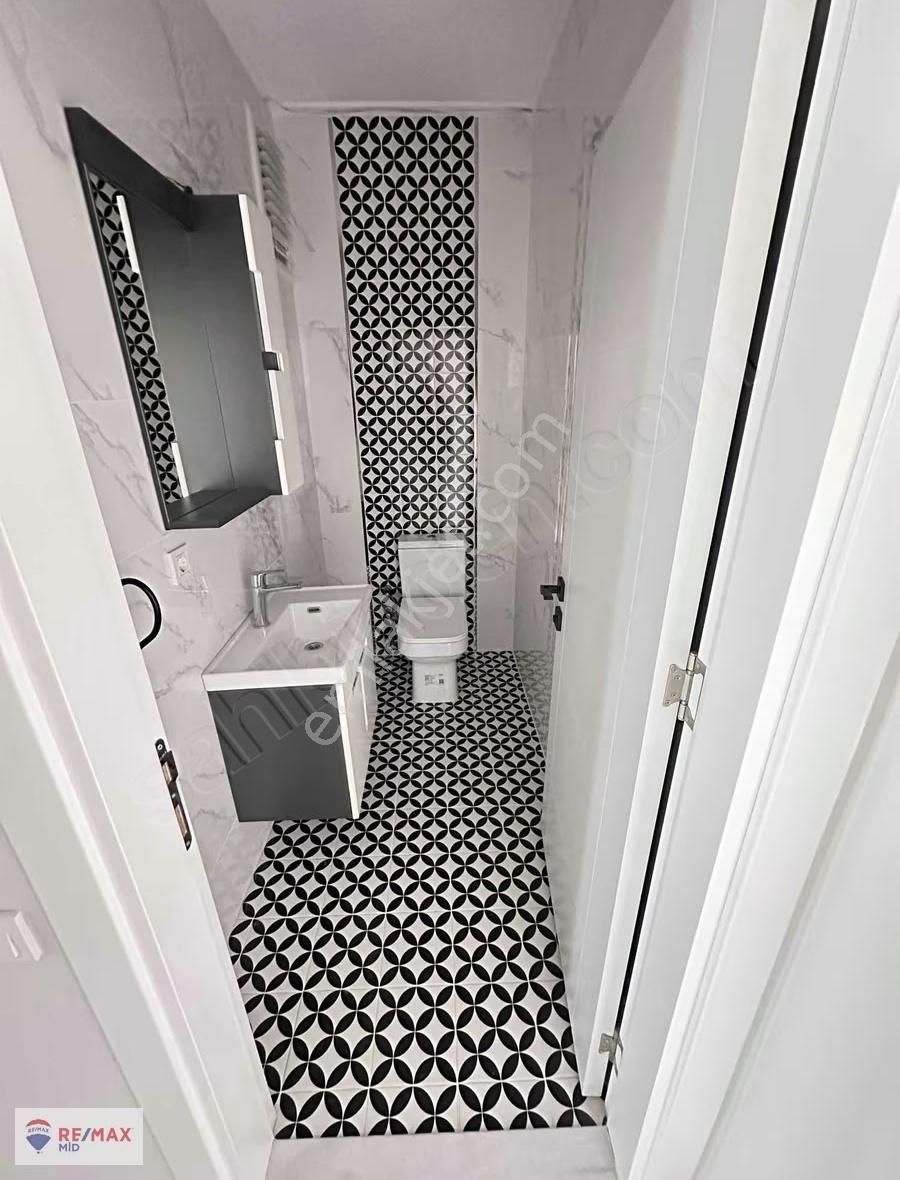 Remax Mid Balıksir Karesi Atatürk Mh. Geniş Kiralık Daire - Görsel 12