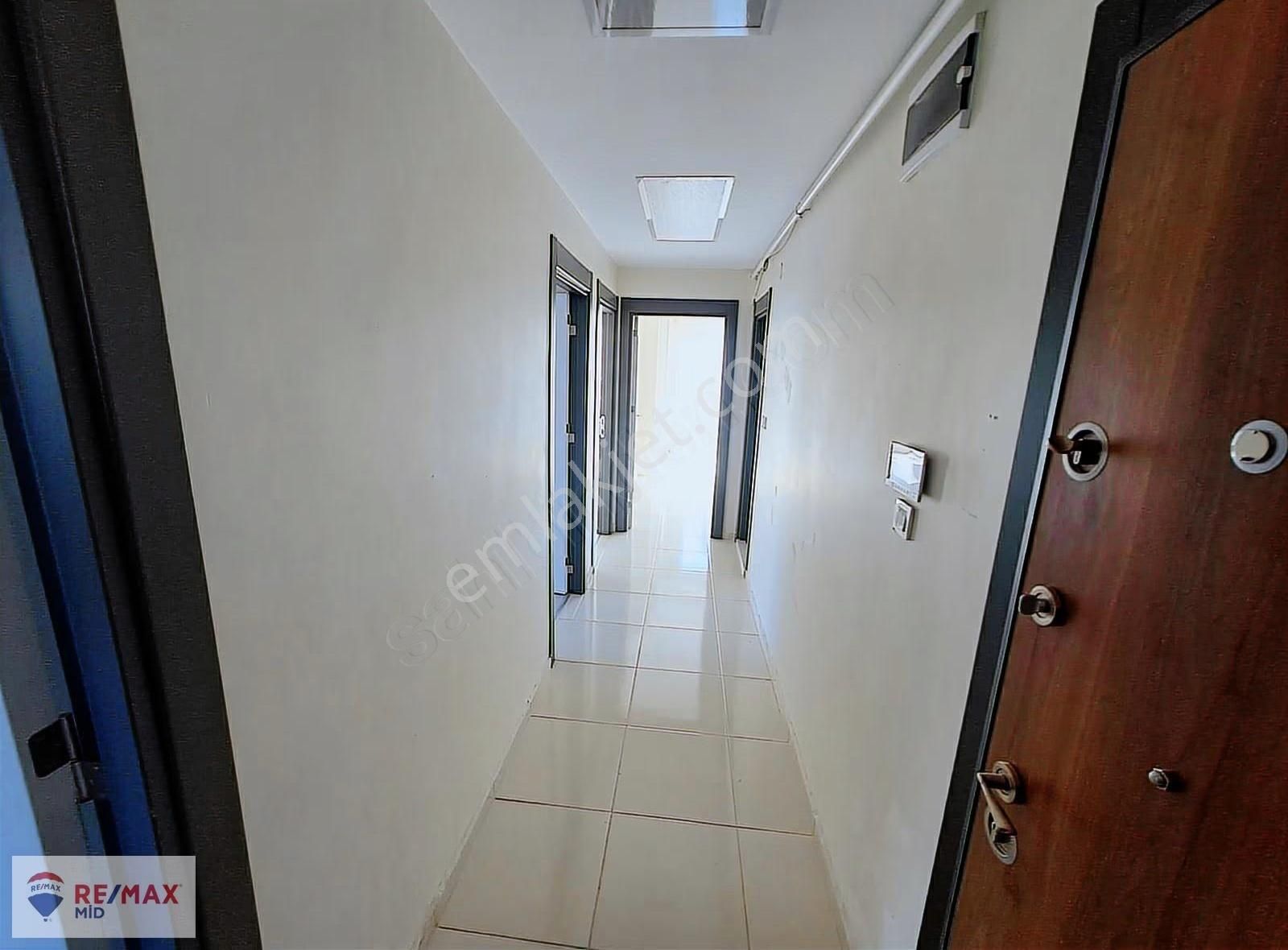 Remax Mid 2. Sakarya Mahallesinde 2+1 Kiralık Daire - Görsel 2