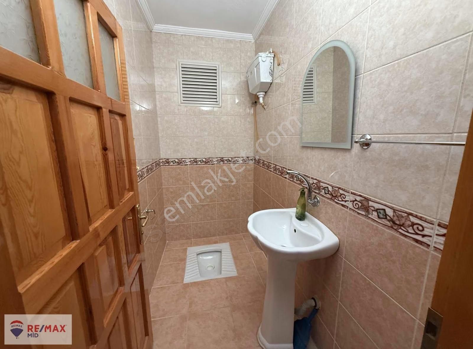 Remax Midden Bahçelıevler Mh. Kiralık 4+1 Daire - Görsel 30