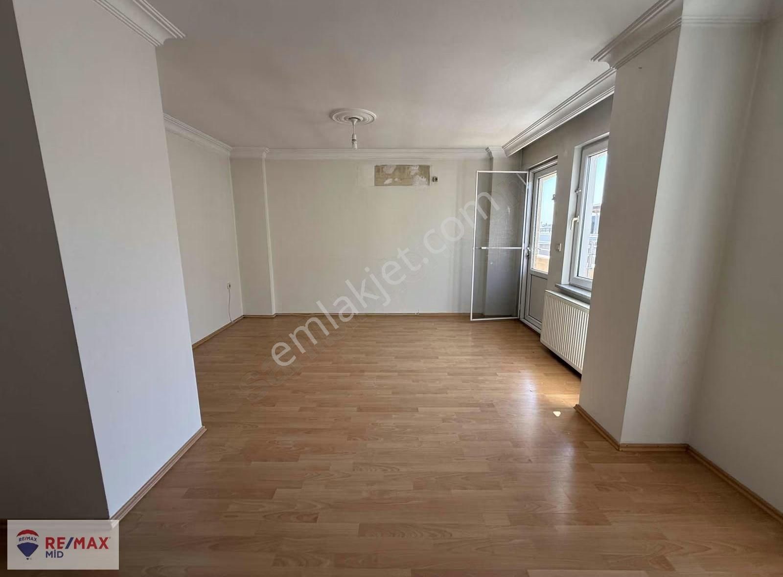 Remax Midden Bahçelıevler Mh. Kiralık 4+1 Daire - Görsel 28
