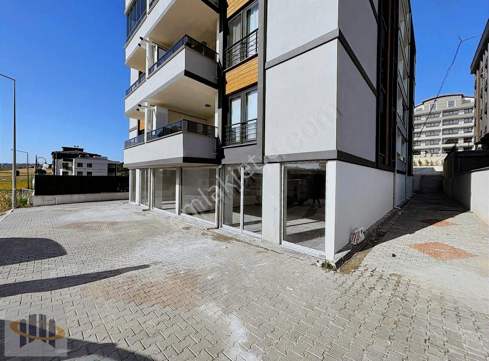 Eoradan Örencik Cd. Üzeri 180 M² Kiralık Dükkan