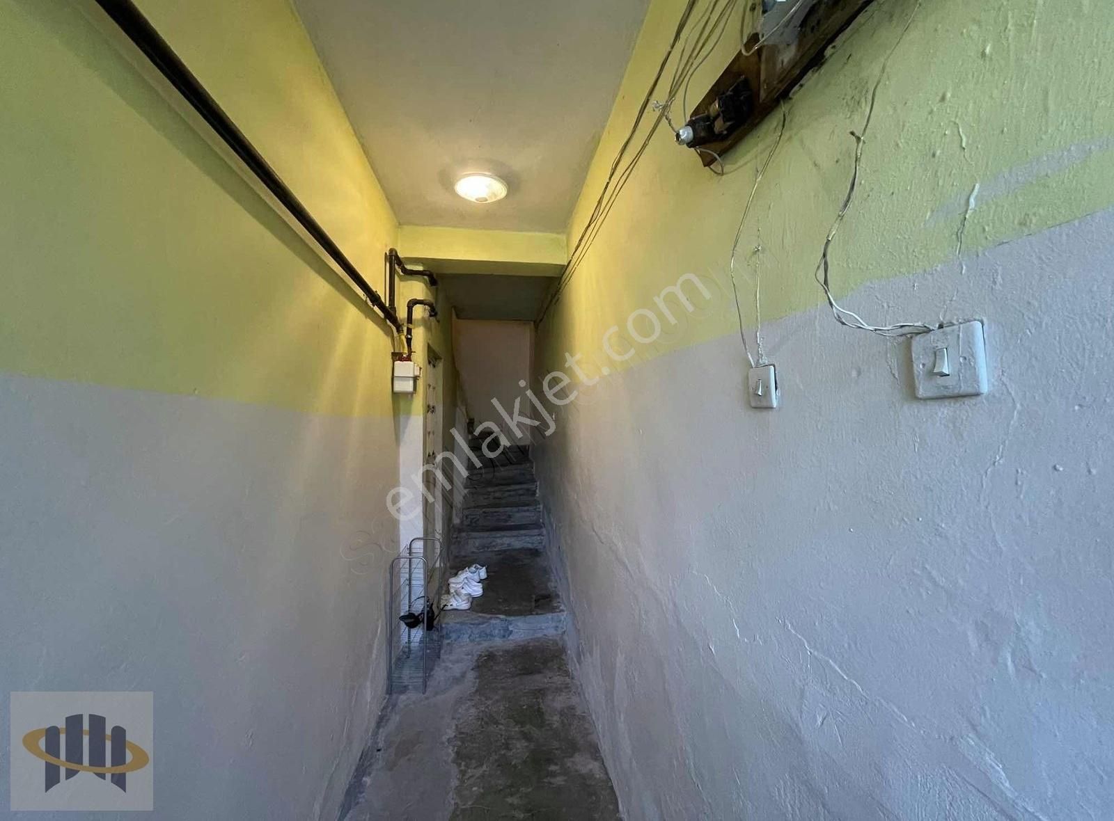 Eoradan İvazpaşa Meydanında Eşyalı 1+1 Kiralık Daire - Görsel 5