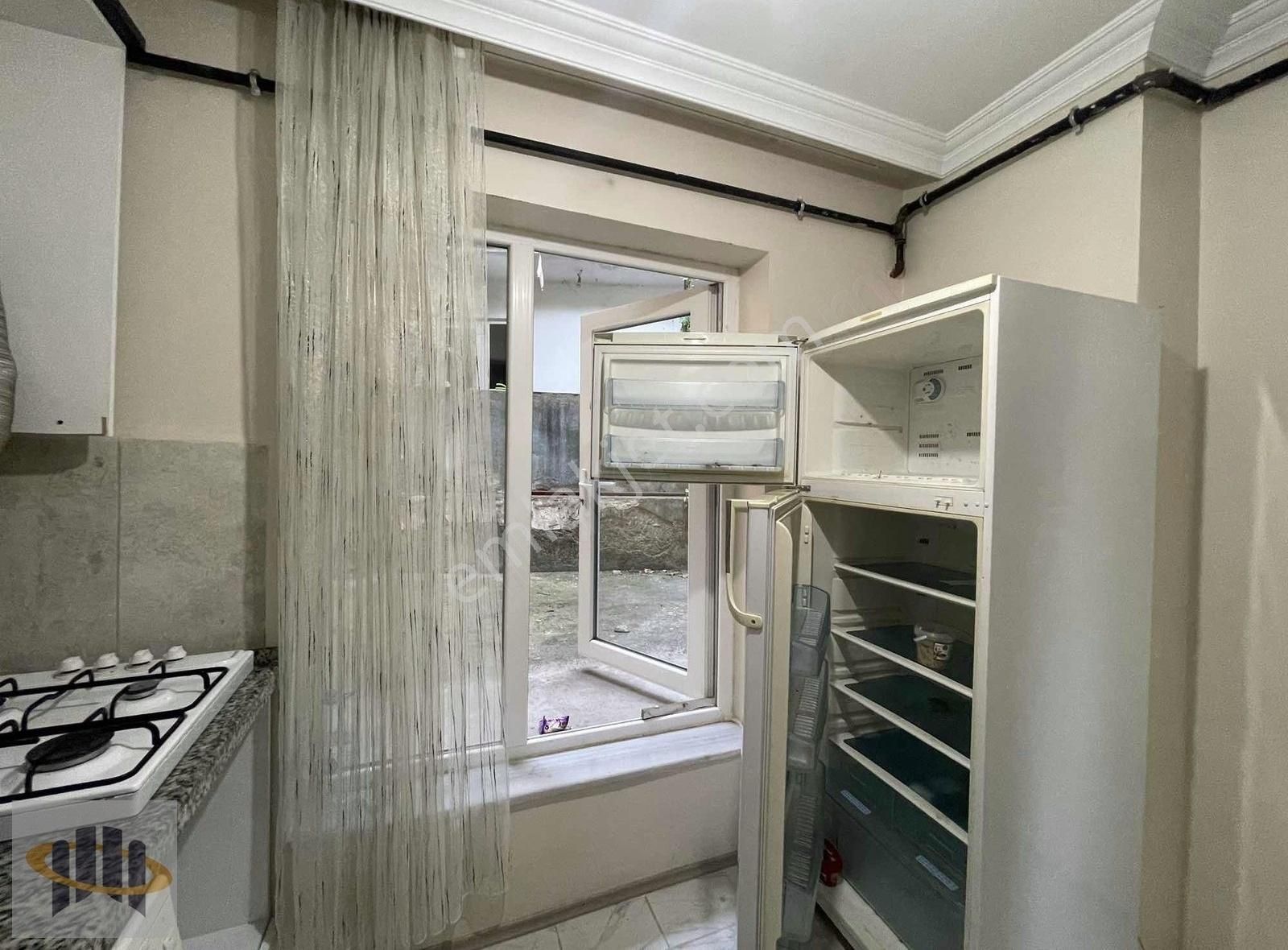 Eoradan İvazpaşa Meydanında Eşyalı 1+1 Kiralık Daire - Görsel 11