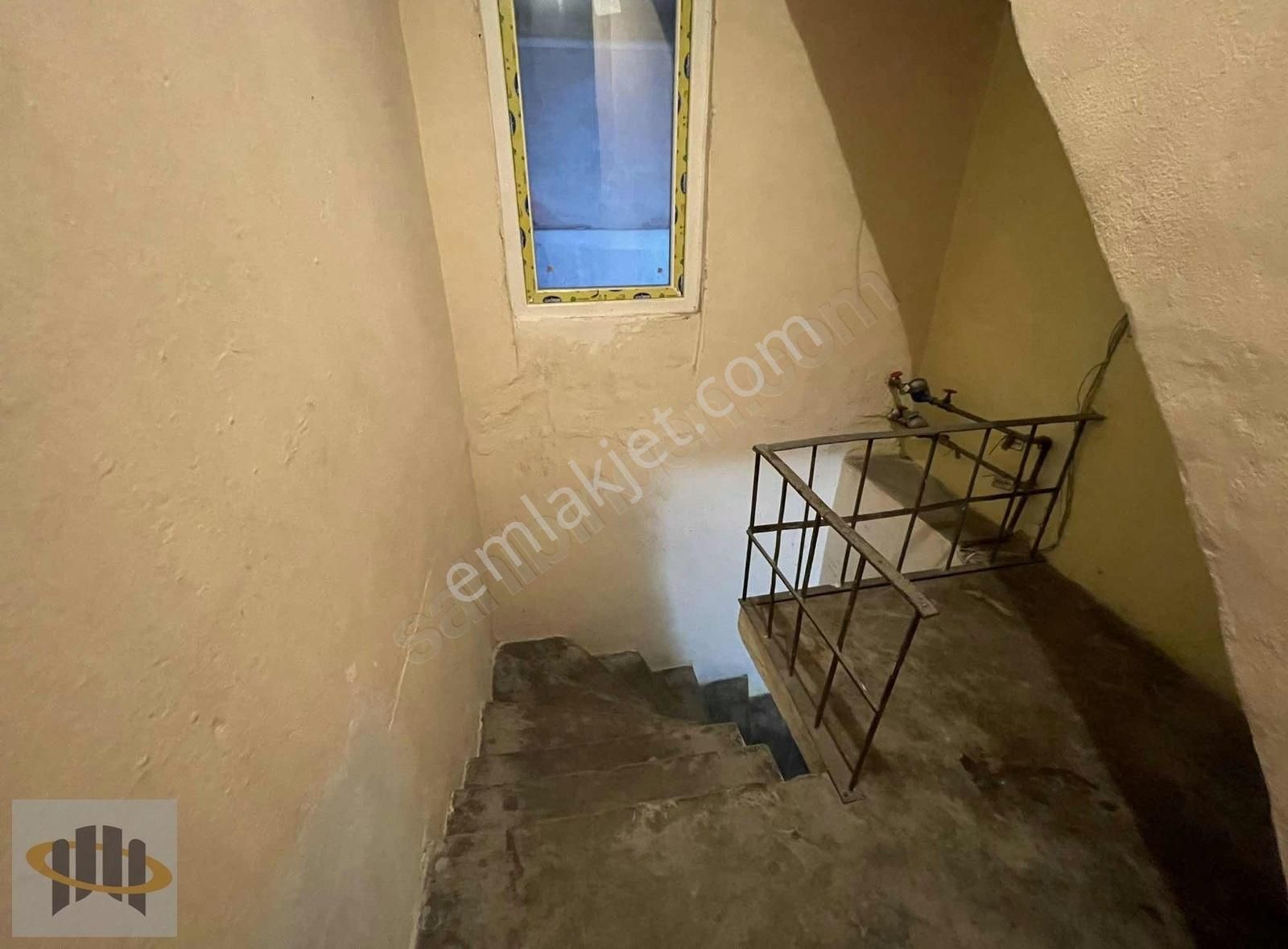 Eoradan İvazpaşa Meydanında Eşyalı 1+1 Kiralık Daire - Görsel 18