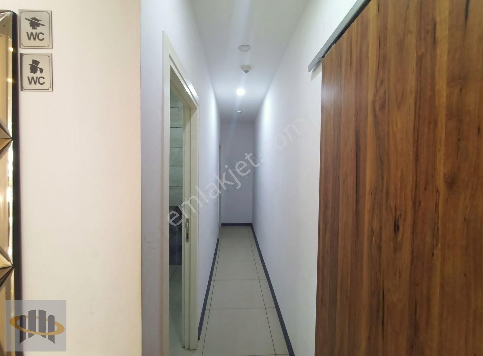 Balat Ana Cadde Üstü Hazır Kiracılı Satılık Dükkan - Görsel 6