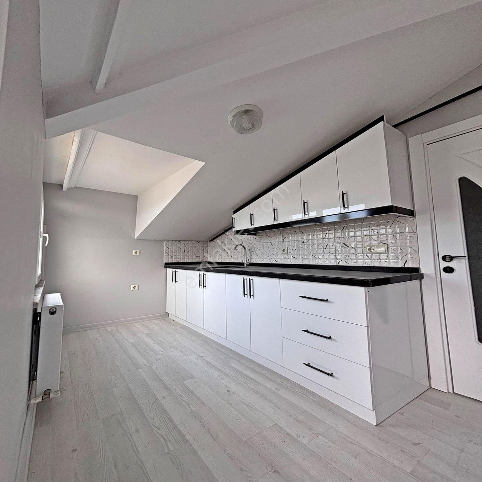 Merkezi Lokasyon'da Sıfır Oturuma Hazır 4+2 Geniş Dublex Fırsatı !! - Görsel 22