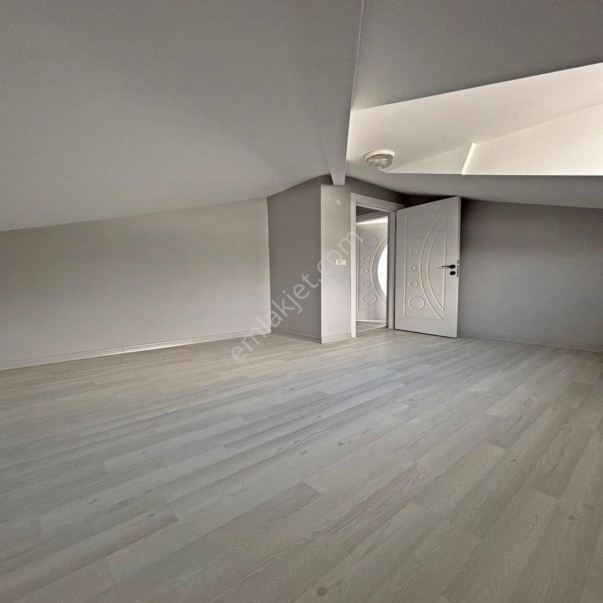 Merkezi Lokasyon'da Sıfır Oturuma Hazır 4+2 Geniş Dublex Fırsatı !! - Görsel 15