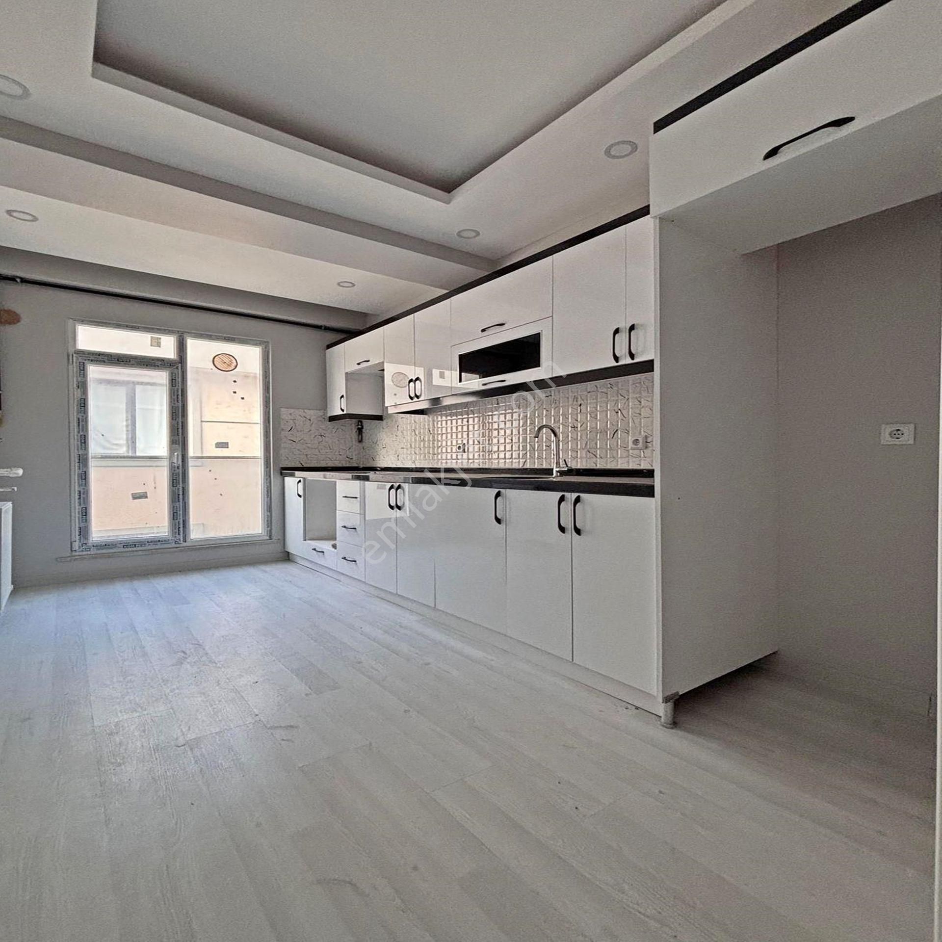 Merkezi Lokasyon'da Sıfır Oturuma Hazır 4+2 Geniş Dublex Fırsatı !! - Görsel 3