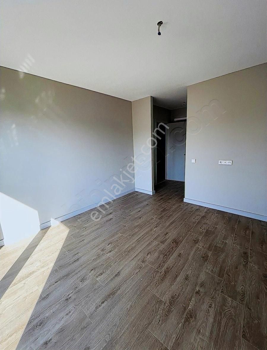 Bahçeşehir Dekar Ayışığı Kiralık 3+1 Emsalsiz Villa - Görsel 18