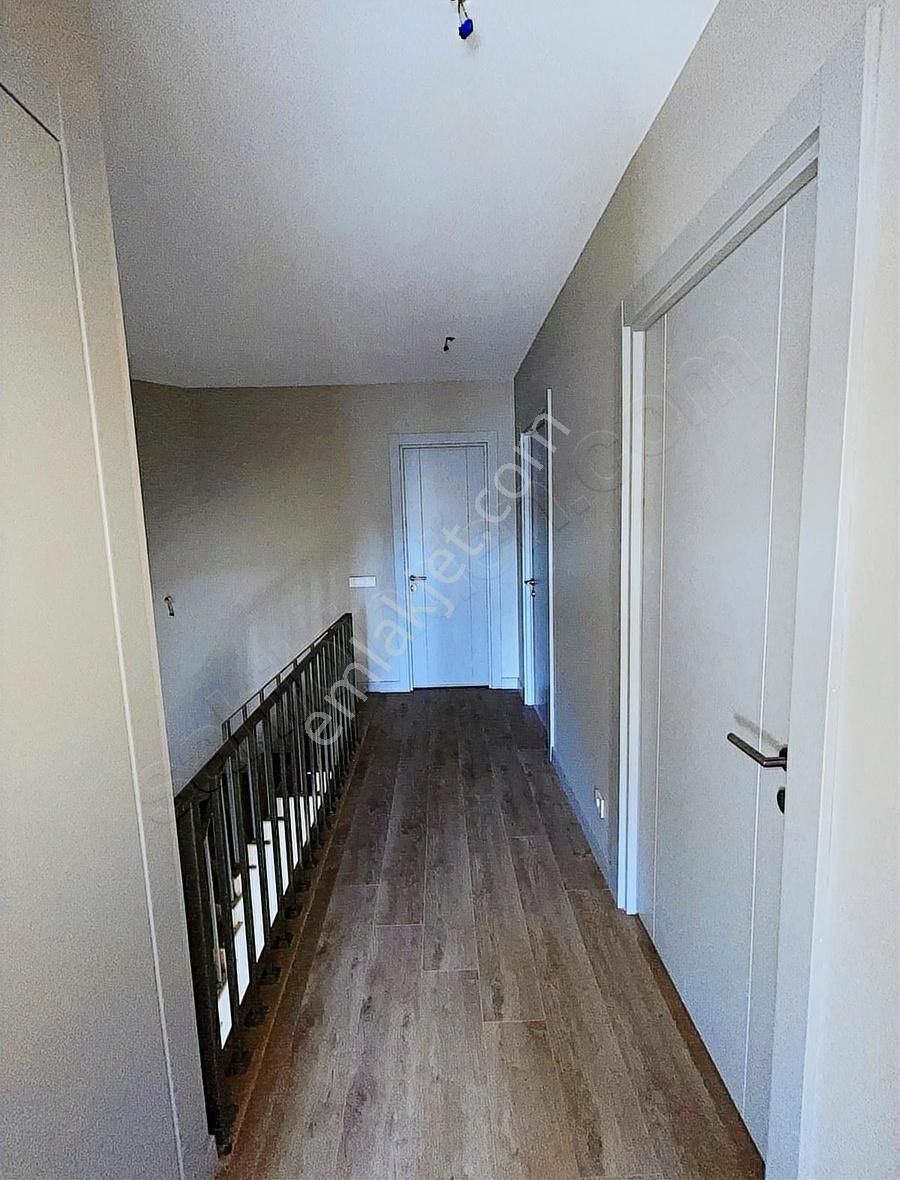 Bahçeşehir Dekar Ayışığı Kiralık 3+1 Emsalsiz Villa - Görsel 17