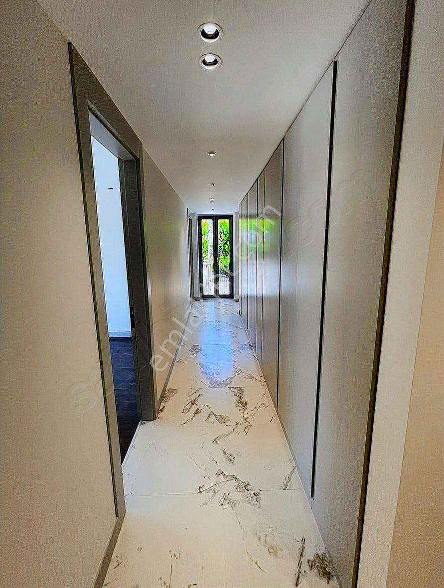 Bahçeşehir D14 Sitesi Kiralık 5+2 Emsalsiz Ultra Lüx Villa - Görsel 21