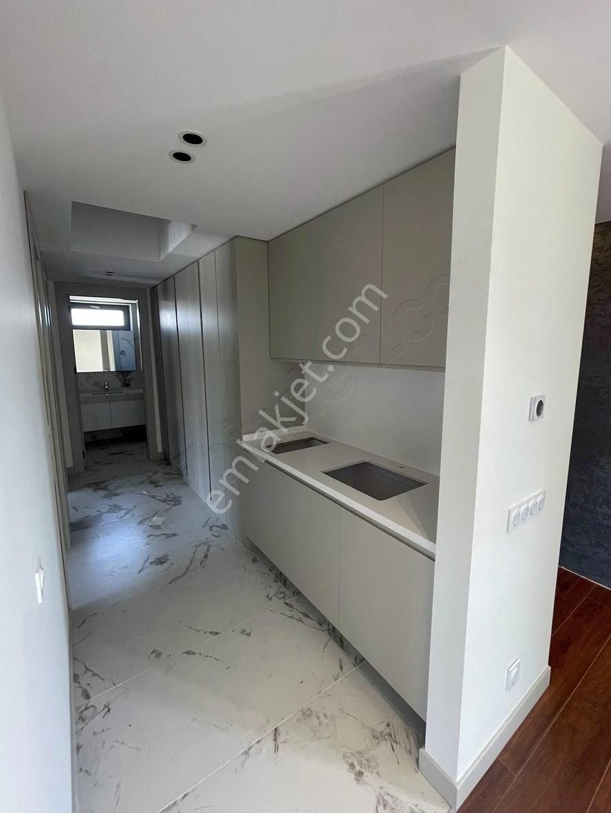 Bahçeşehir D14 Sitesi Kiralık 5+2 Emsalsiz Ultra Lüx Villa - Görsel 5