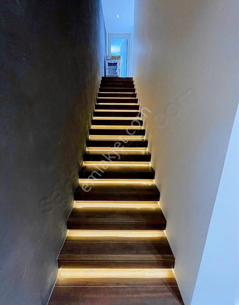 Bahçeşehir D14 Sitesi Kiralık 5+2 Emsalsiz Ultra Lüx Villa - Görsel 9