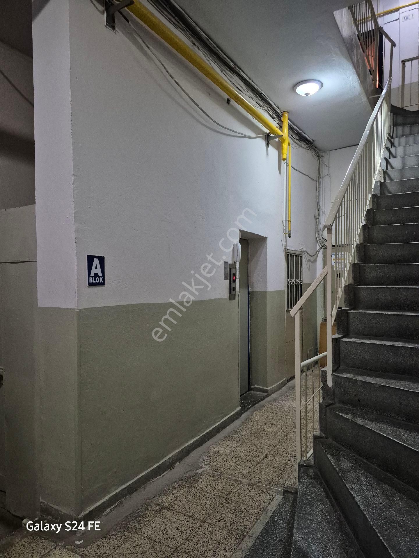 Bornova Da 3+1 Satılık Daire - Görsel 11