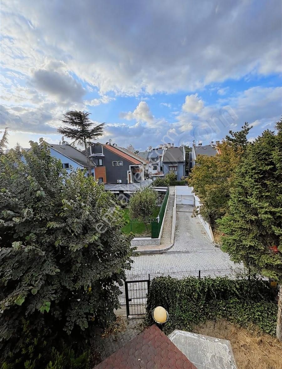 Bahçeşehir Akasya 7 Ada Kiralık Köşe 4+2 Villa - Görsel 8