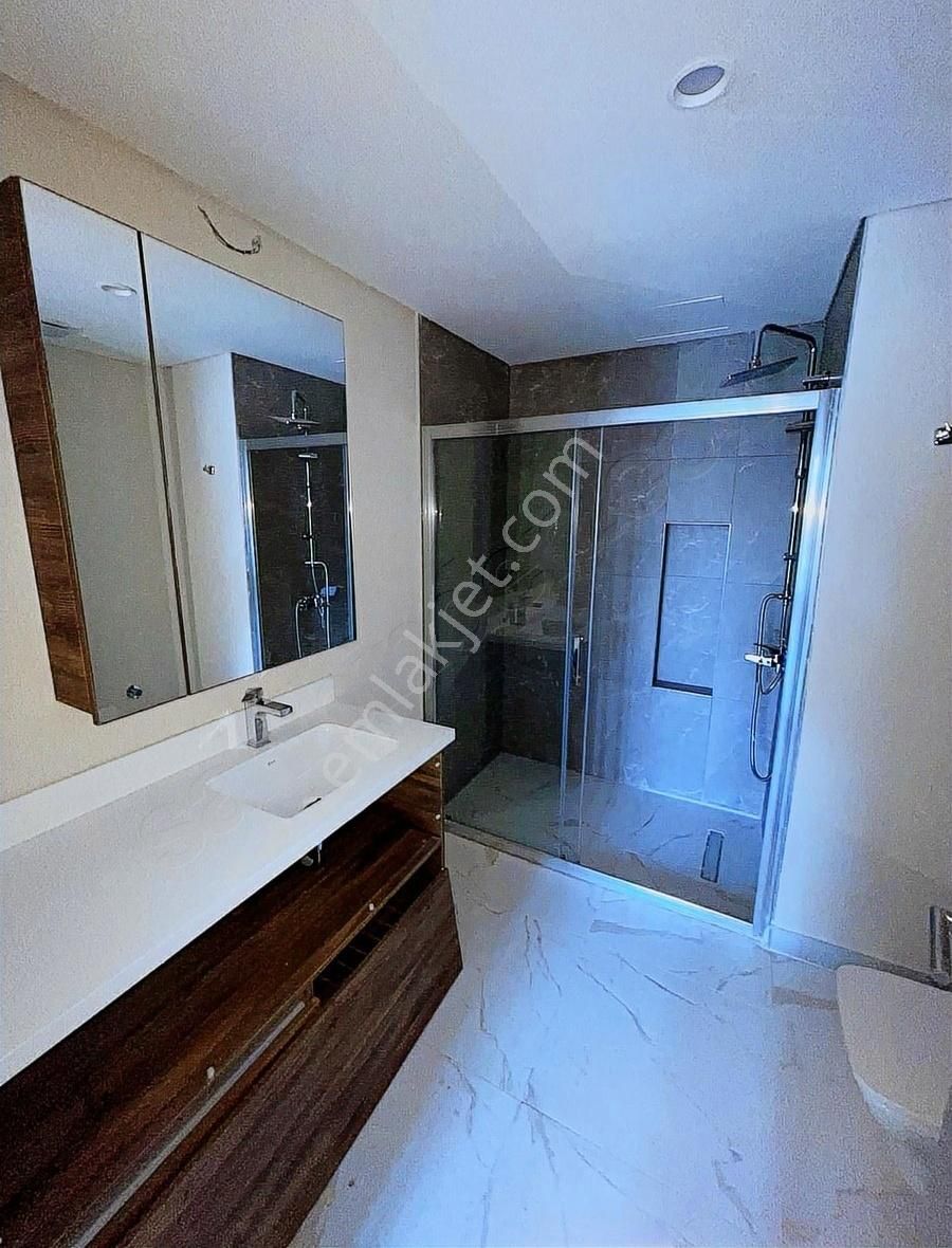 Bahçeşehir Vadi Evleri 1.etap Emsalsiz 3+1 Dublex Villa - Görsel 4