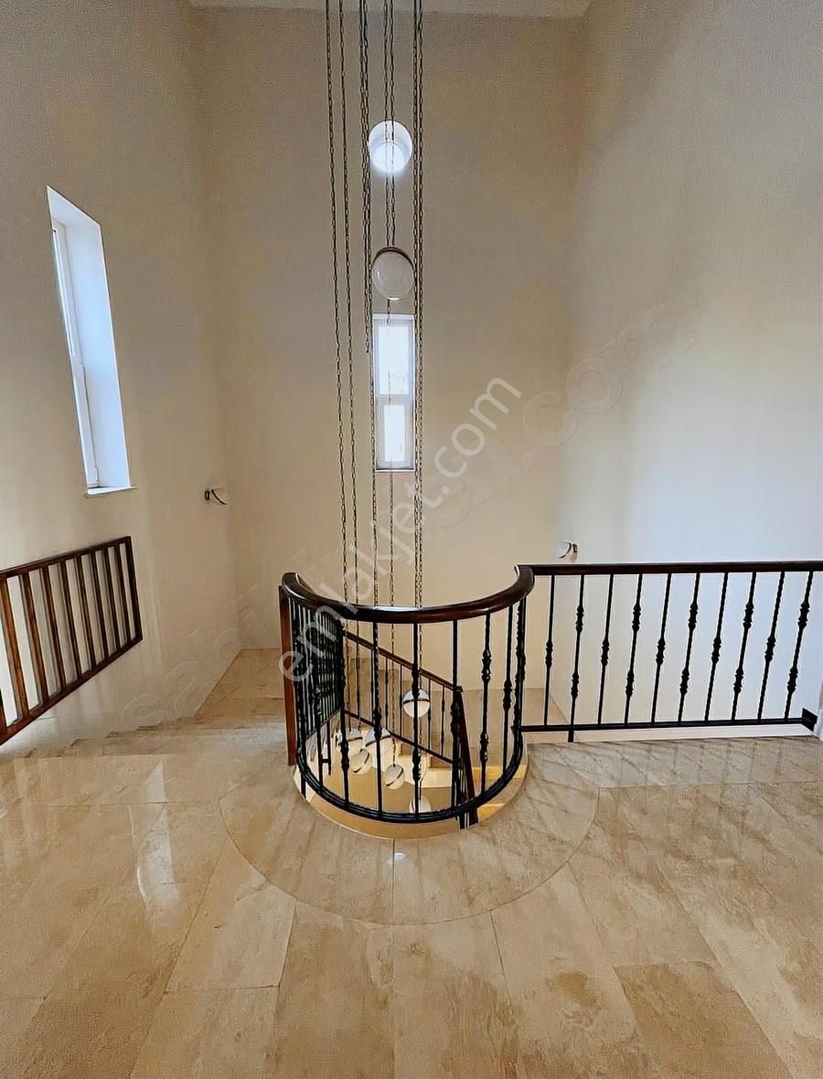 Büyükçekmece Toskana T5 Göl Ve Deniz Manzaralı Satılık 8+2 Villa - Görsel 6