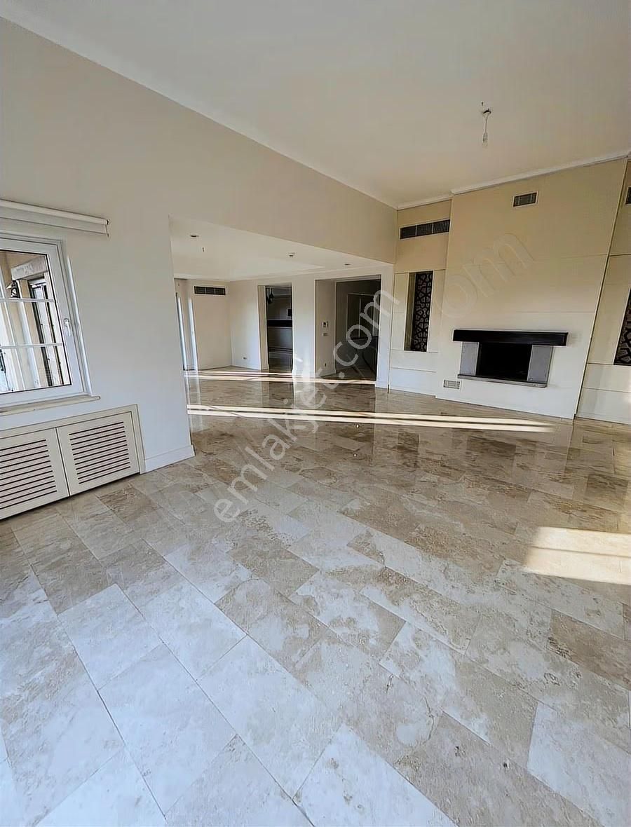 Büyükçekmece Toskana T5 Göl Ve Deniz Manzaralı Satılık 8+2 Villa - Görsel 17