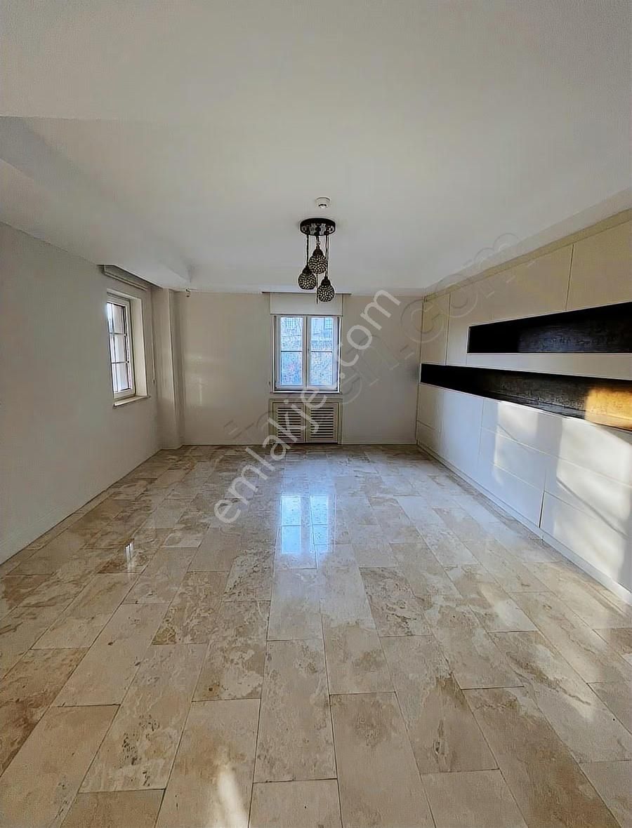 Büyükçekmece Toskana T5 Göl Ve Deniz Manzaralı Satılık 8+2 Villa - Görsel 3