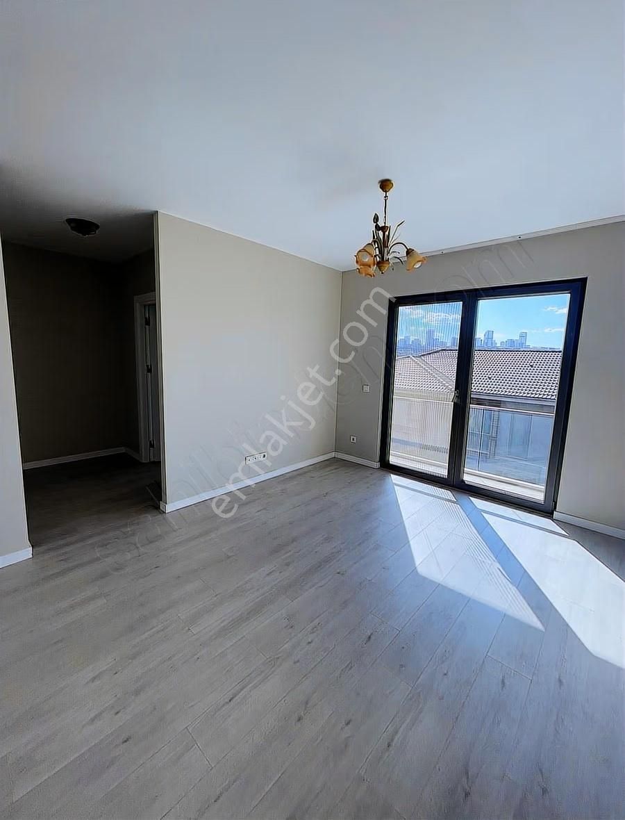 Asmalı Bahçeşehir Kiralık 3+1 Önü Açık En Büyük Tip Villa - Görsel 15