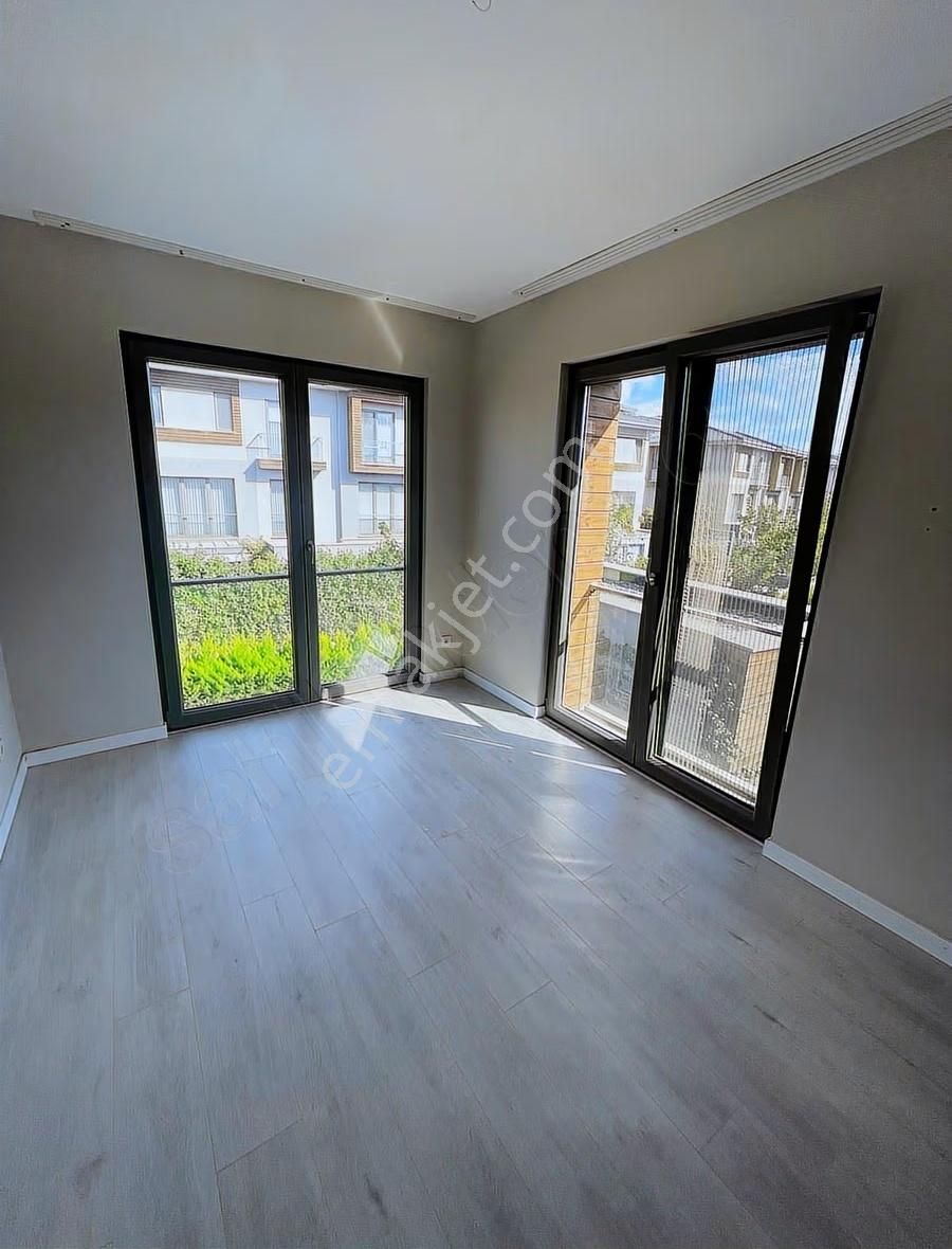 Asmalı Bahçeşehir Kiralık 3+1 Önü Açık En Büyük Tip Villa - Görsel 14