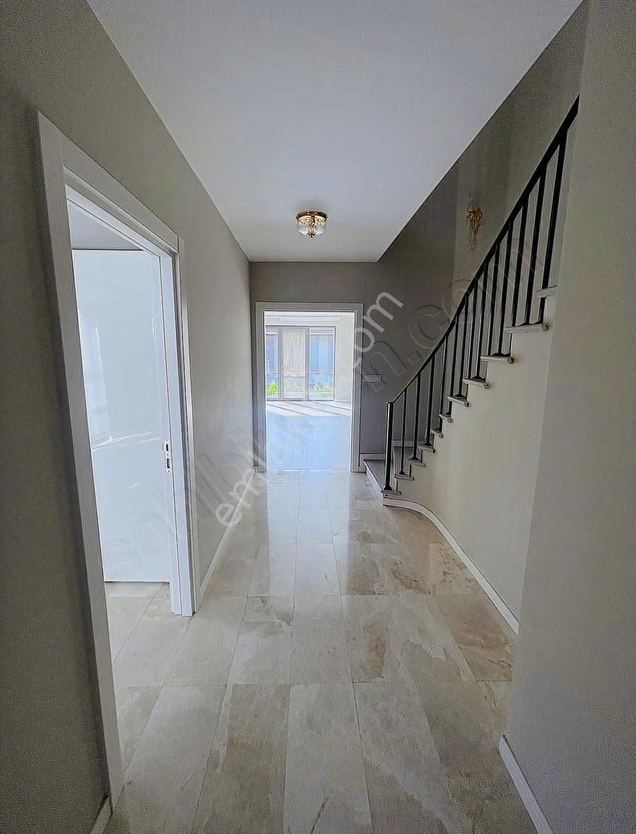 Asmalı Bahçeşehir Kiralık 3+1 Önü Açık En Büyük Tip Villa - Görsel 19