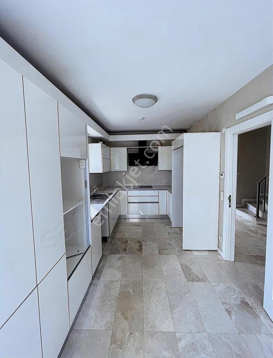 Asmalı Bahçeşehir Kiralık 3+1 Önü Açık En Büyük Tip Villa - Görsel 12