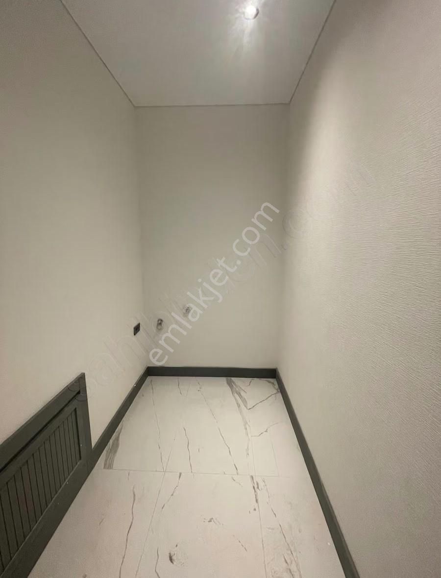 Bahçeşehir Alya Bahçe Satılık 3+1 Dublex Emsalsiz Villa ! - Görsel 8