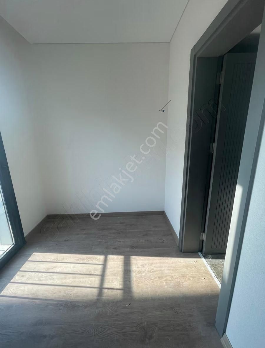 Bahçeşehir Alya Bahçe Satılık 3+1 Dublex Emsalsiz Villa ! - Görsel 16