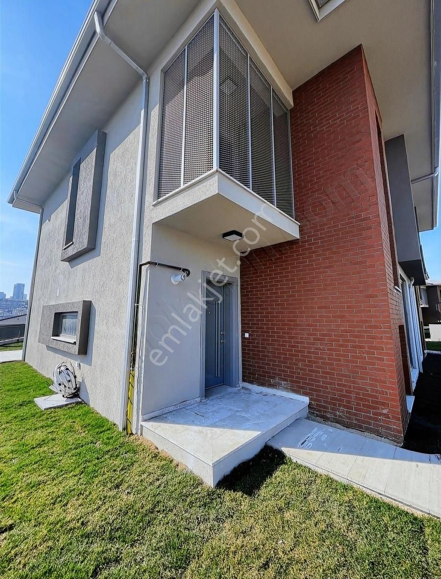 Bahçeşehir Dekar Ayışığı Kiralık Emsalsiz 4+1 İkiz Villa - Görsel 2