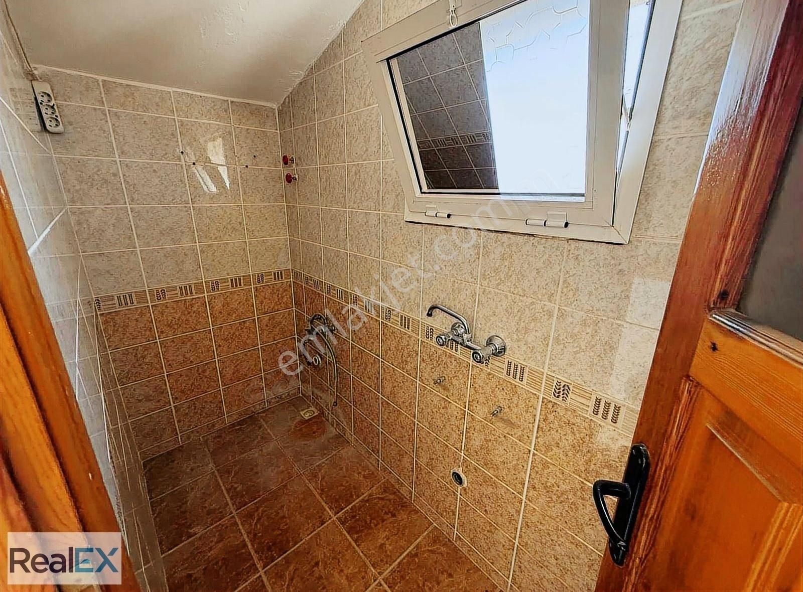 Realex'den Kelepir Villa - Görsel 26