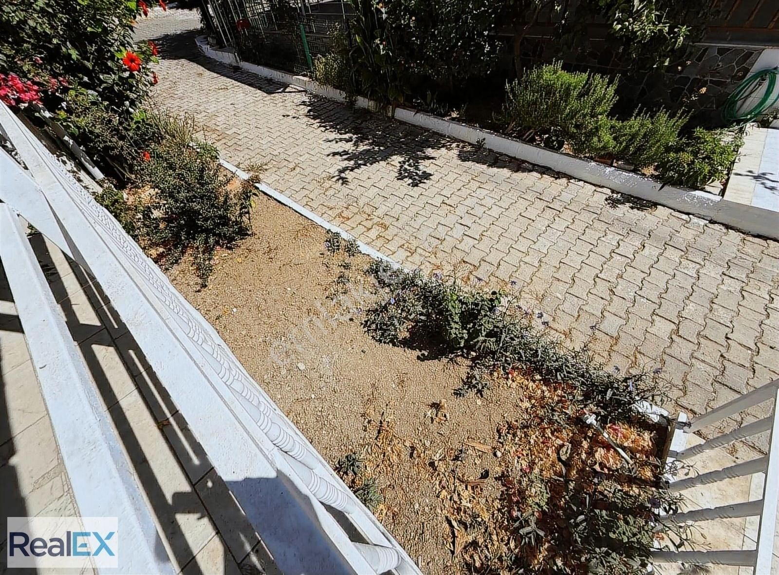 Realex'den Kelepir Villa - Görsel 17