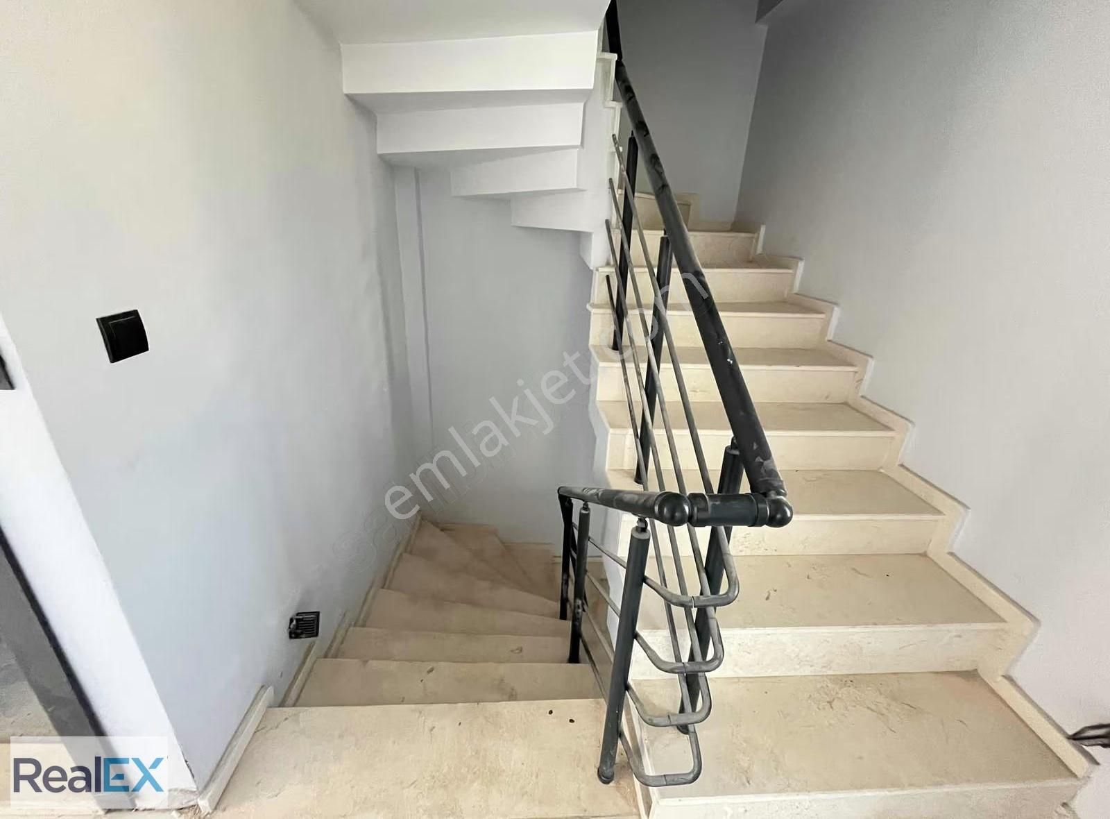 Özdere'de Bölgenin En Uygun Sıfır 4+1 Villa - Görsel 20