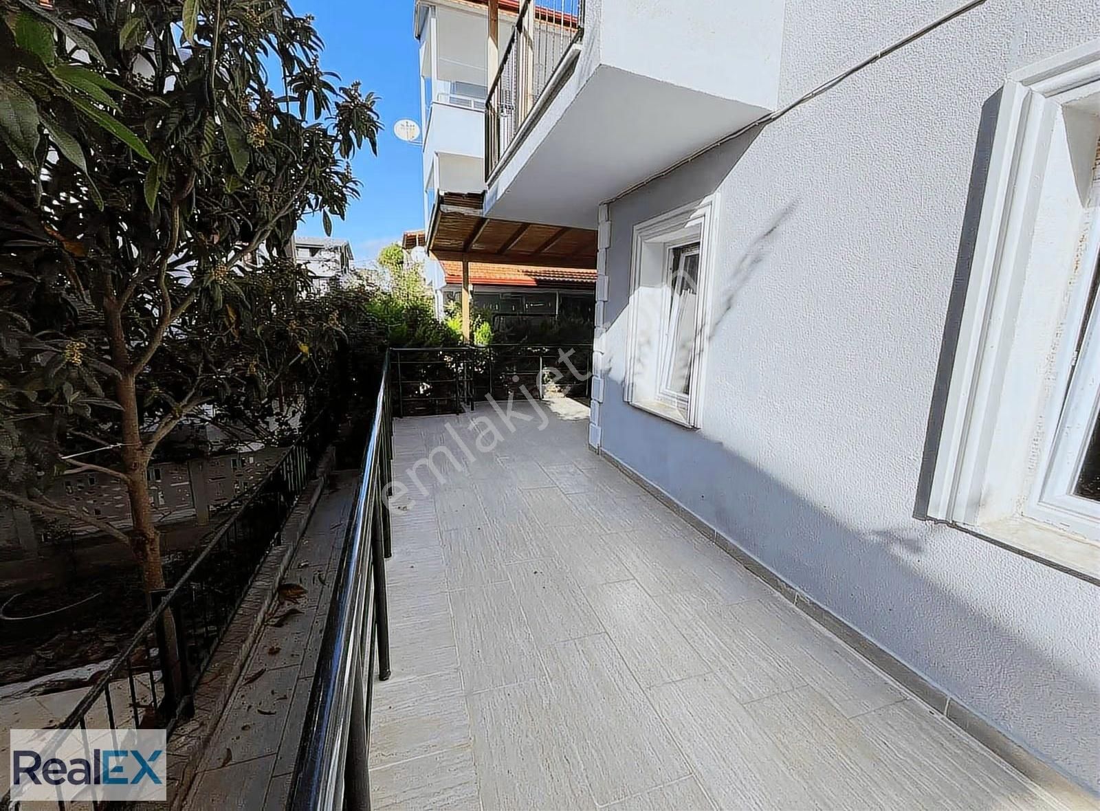 Özdere Havacılara Komşu Yolun Deniz Tarafı Kupon 5+1 Villa - Görsel 20