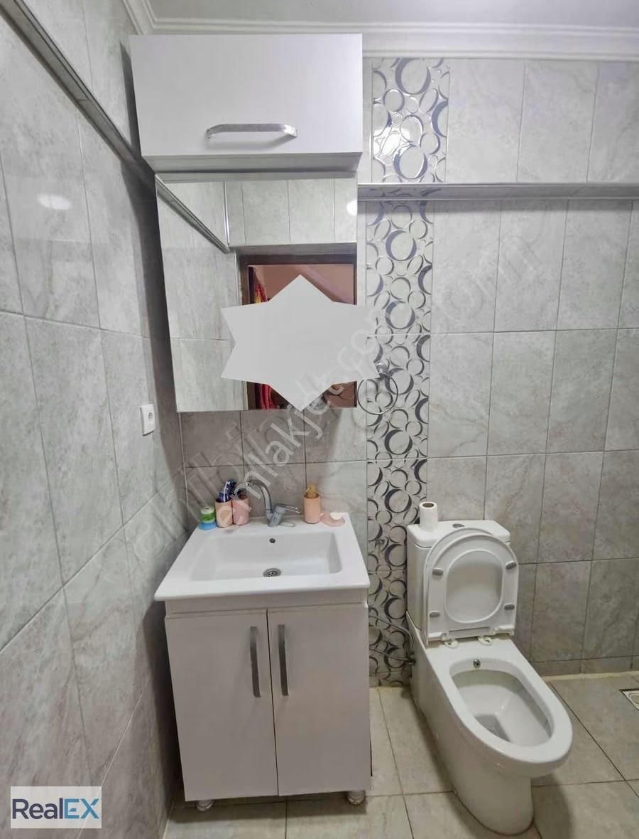 Merkezde Çarşıya Ve Denize Yakın Fırsat Villa - Görsel 8