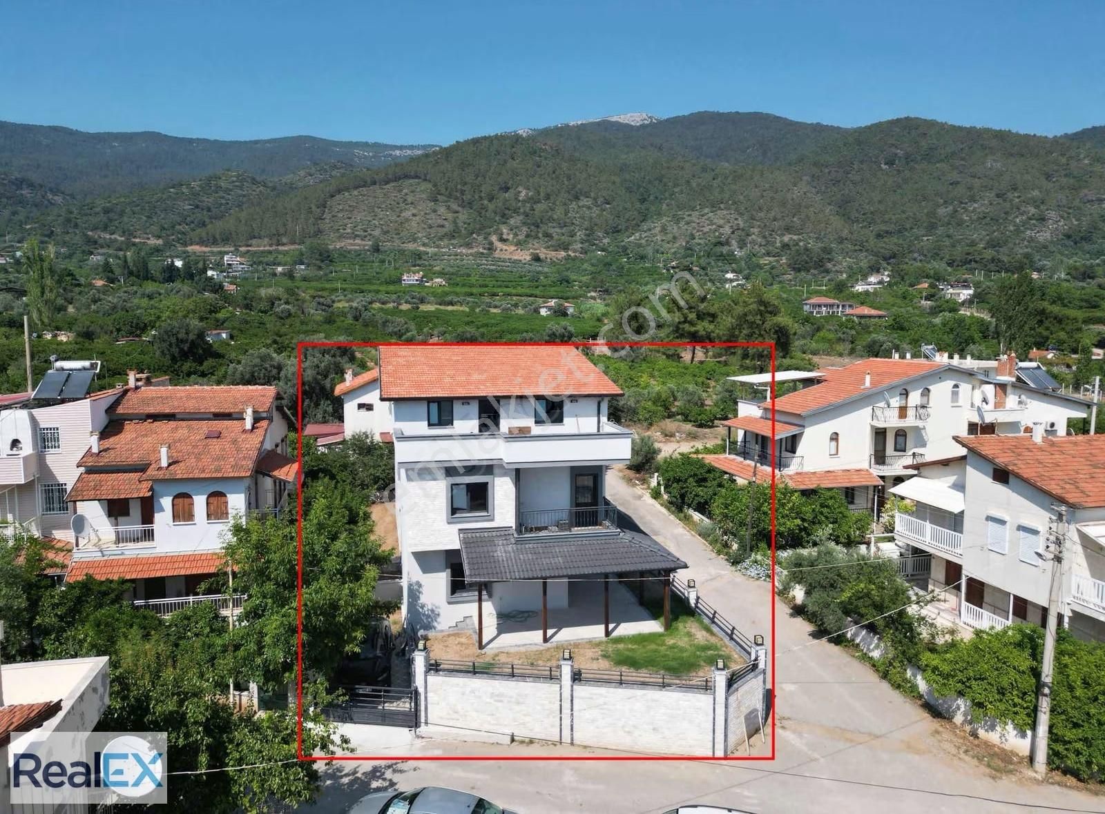 Özdere'de Sıfır Panoramik Deniz Manzaralı Vılla (pazarlık Var)