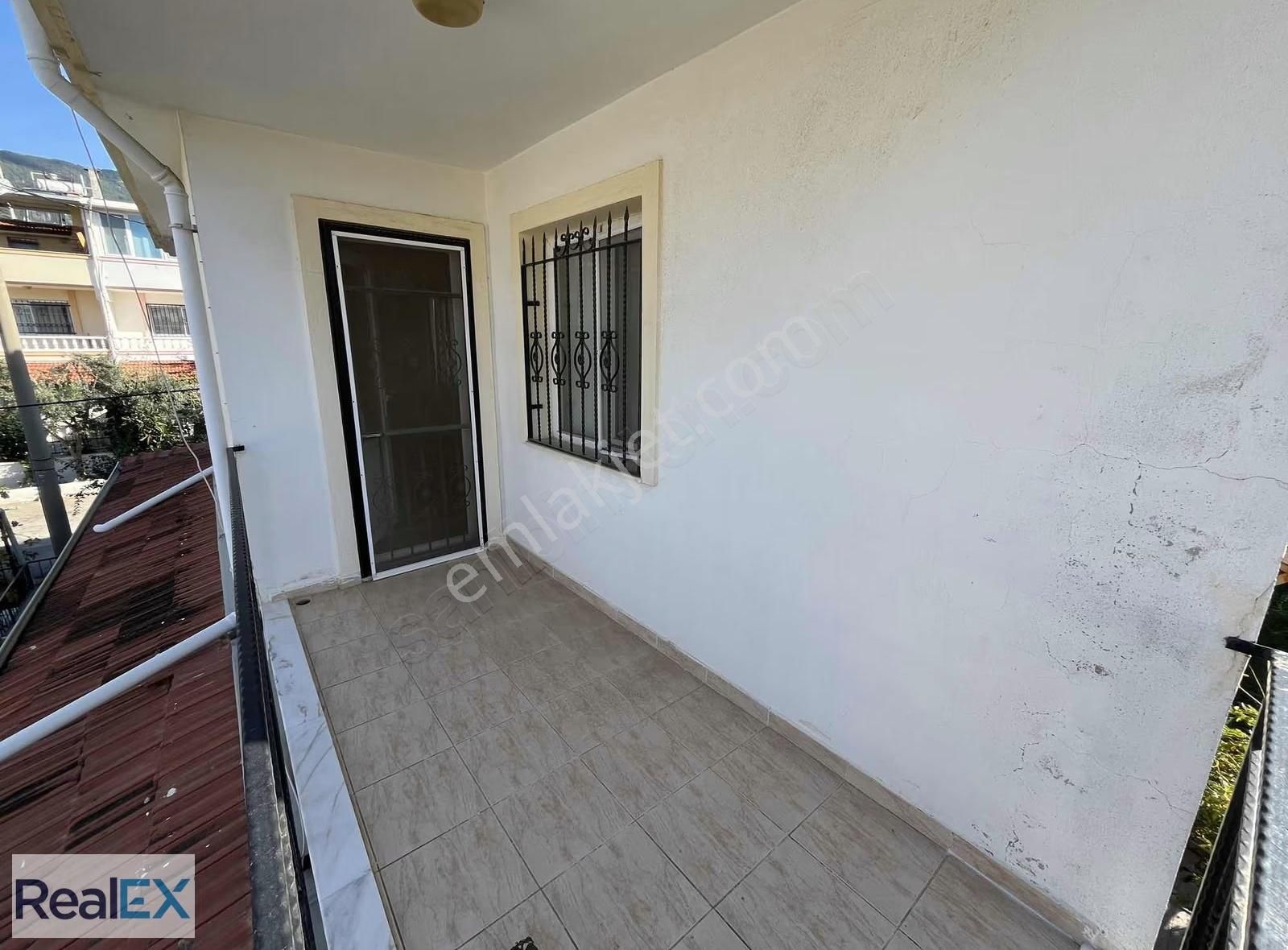 Özdere Merkezi Konumda 50m2 Taban Oturumlu Ultra Geniş Villa - Görsel 10