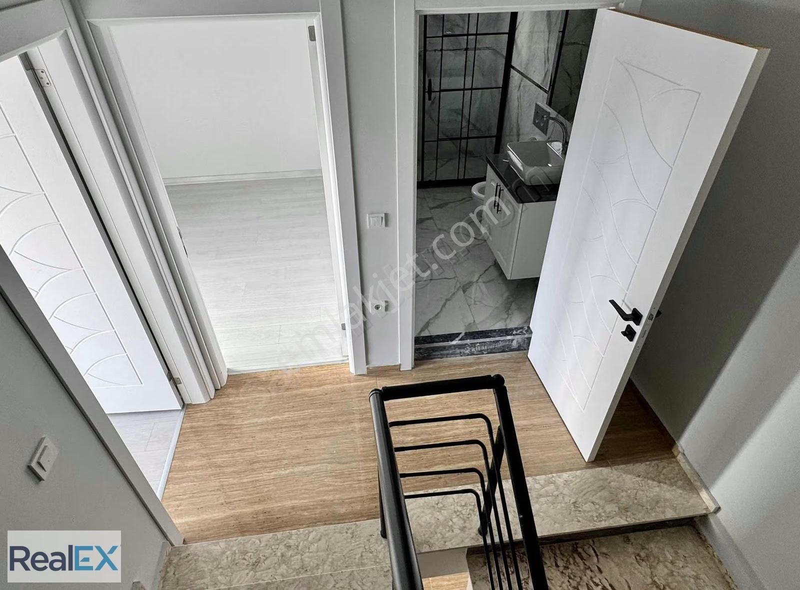 Müstakil Sıfır Triplex Villa Özdere - Realex - Görsel 25